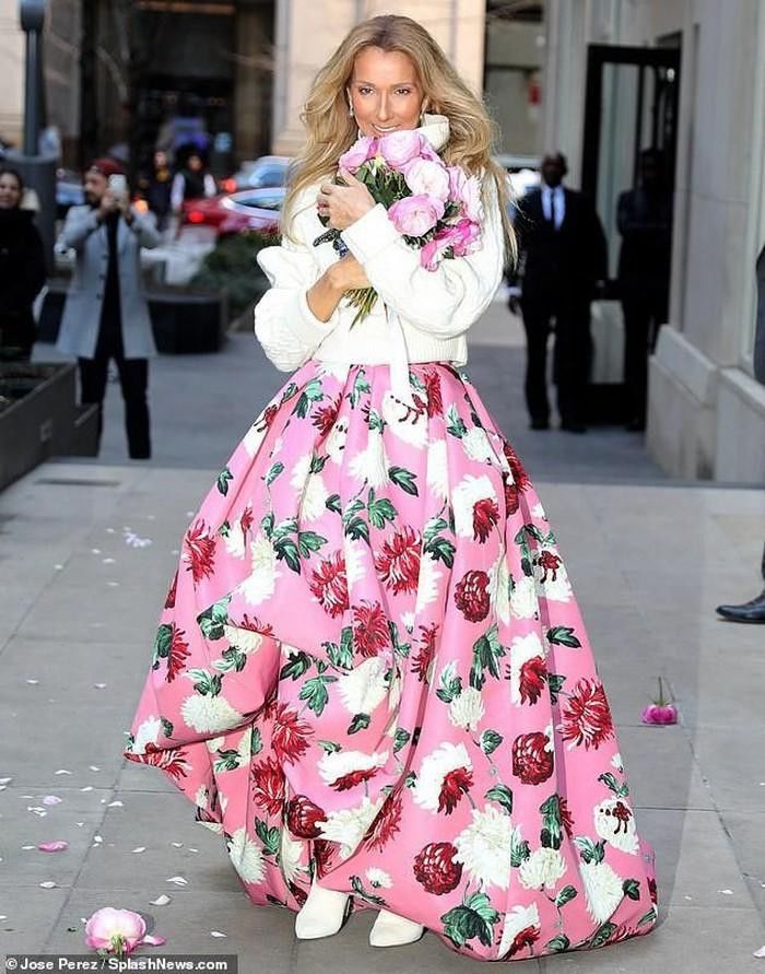 Diện style màu mè tuổi ngũ tuần, Celine Dion: Tôi mặc đẹp cho mình