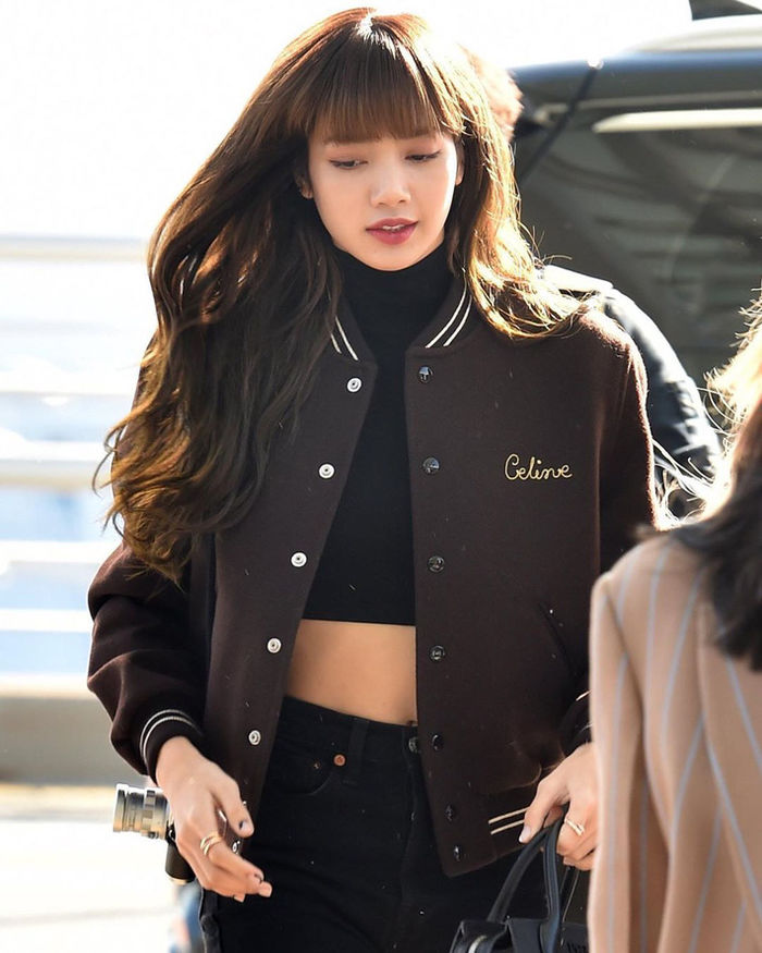 Sao Hàn khác phái vẫn đụng hàng: Jennie - Suga cực hợp như diện đồ đôi