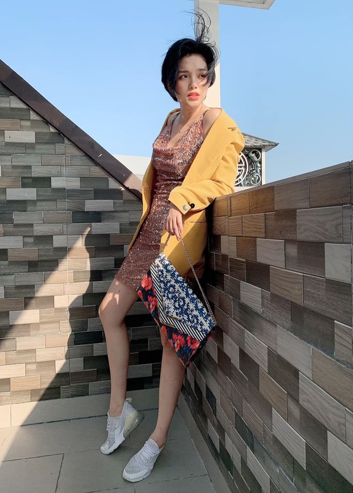 Sao nhí Gia Đình Phép Thuật dậy thì thành công sau 11 năm