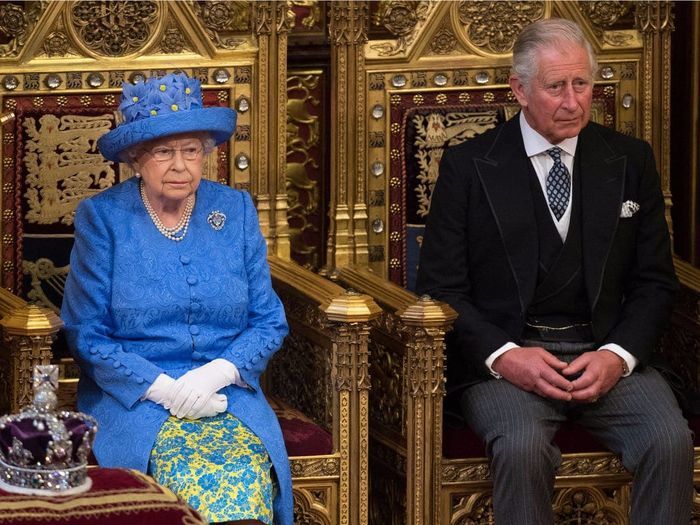 Thái tử Charles chuẩn bị lên kế vị ngai vàng từ Nữ hoàng Elizabeth