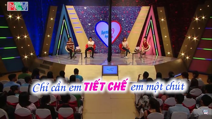 Tham gia chương trình hẹn hò, cô gái bị gia đình đối phương chê già