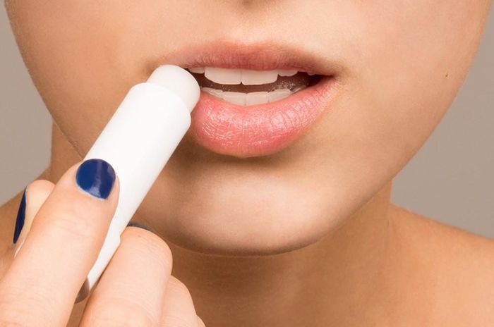 Cách trị thâm môi hiệu quả lại không tốn tiền ngay tại nhà