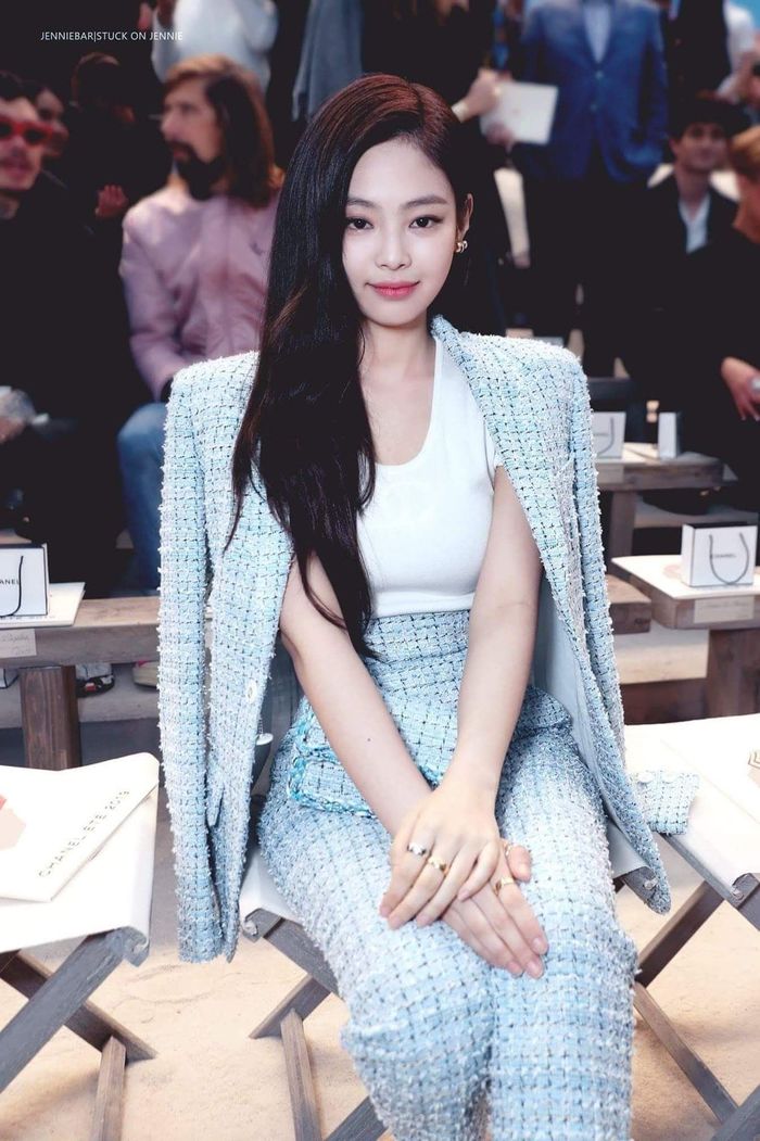 Jennie và dàn sao có thần thái chuẩn tiểu thư: Thở thôi cũng thấy sang