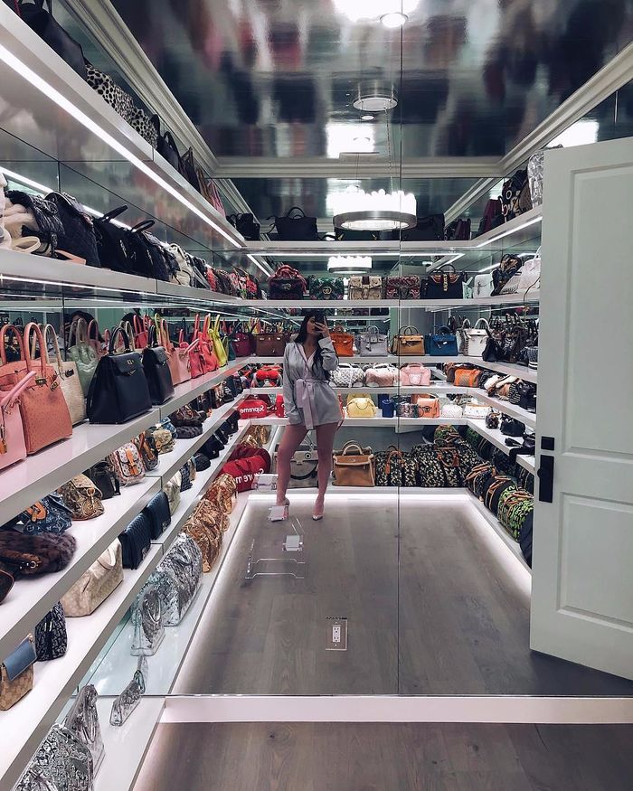 Kylie Jenner - Nữ tỷ phú tự thân trẻ nhất hành tinh năm 2020