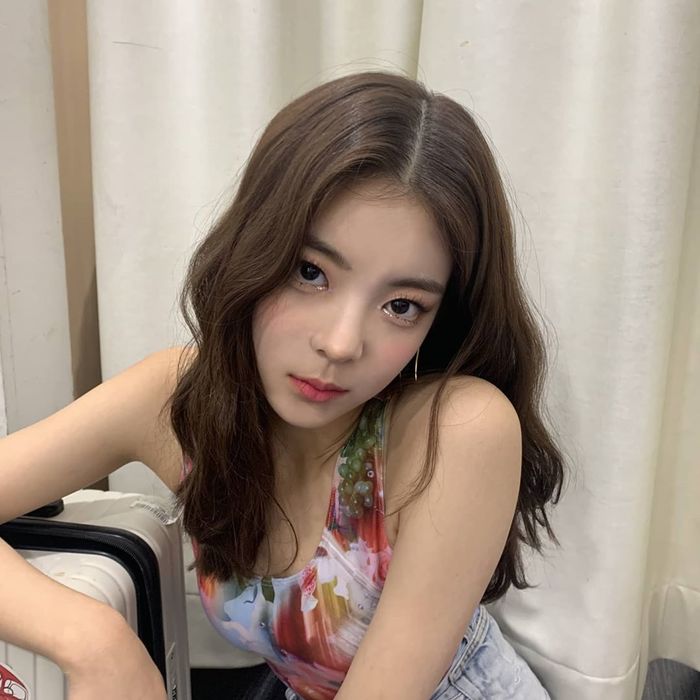 Jennie và dàn sao có thần thái chuẩn tiểu thư: Thở thôi cũng thấy sang