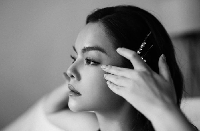 Phạm Hương lộ vòng 2 lớn, Quốc Trường khoe khuôn viên biệt thự 25 tỷ