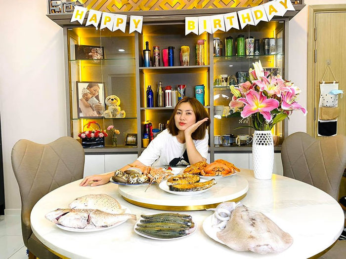 Sao Việt 22/4: Bảo Thy, Ngọc Trinh, Đông Nhi...