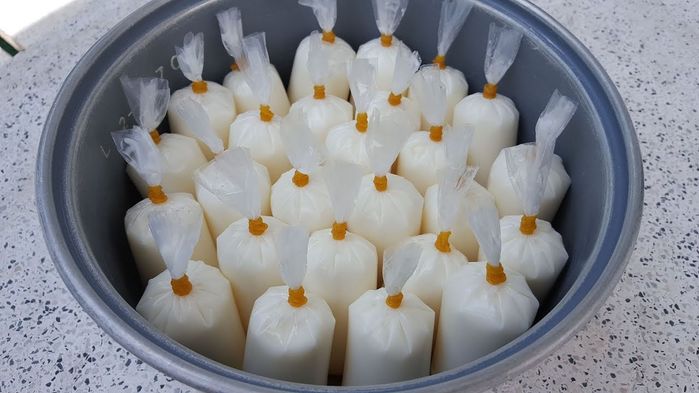 Cách làm sữa chua mịn mướt ngon như ngoài hàng bằng nồi cơm điện