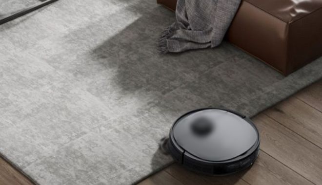 Robot hút bụi giá rẻ quảng cáo rầm rộ, mua về nhìn như đồ chơi trẻ em