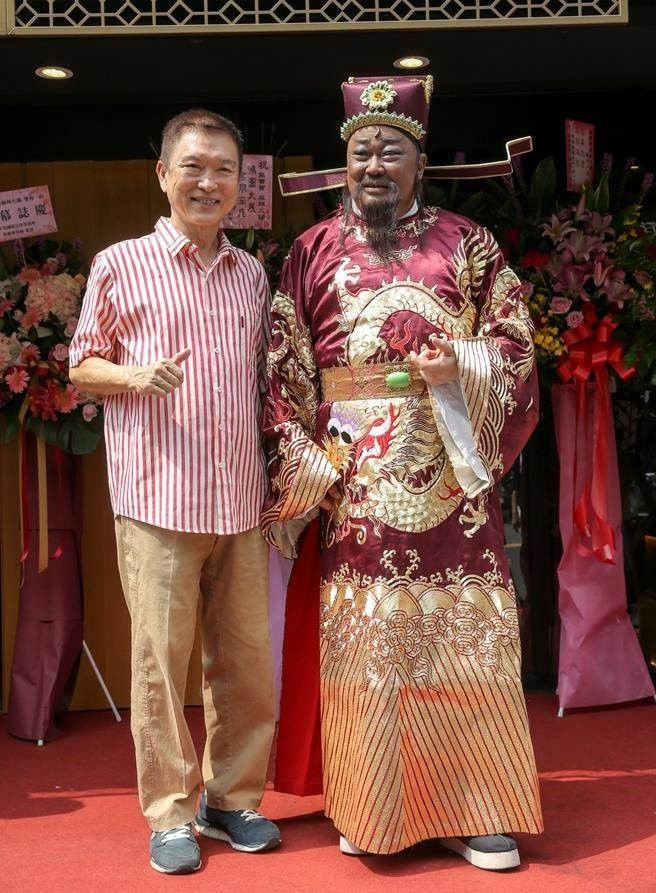 Công Tôn Sách Bao Thanh Thiên ở tuổi xế chiều