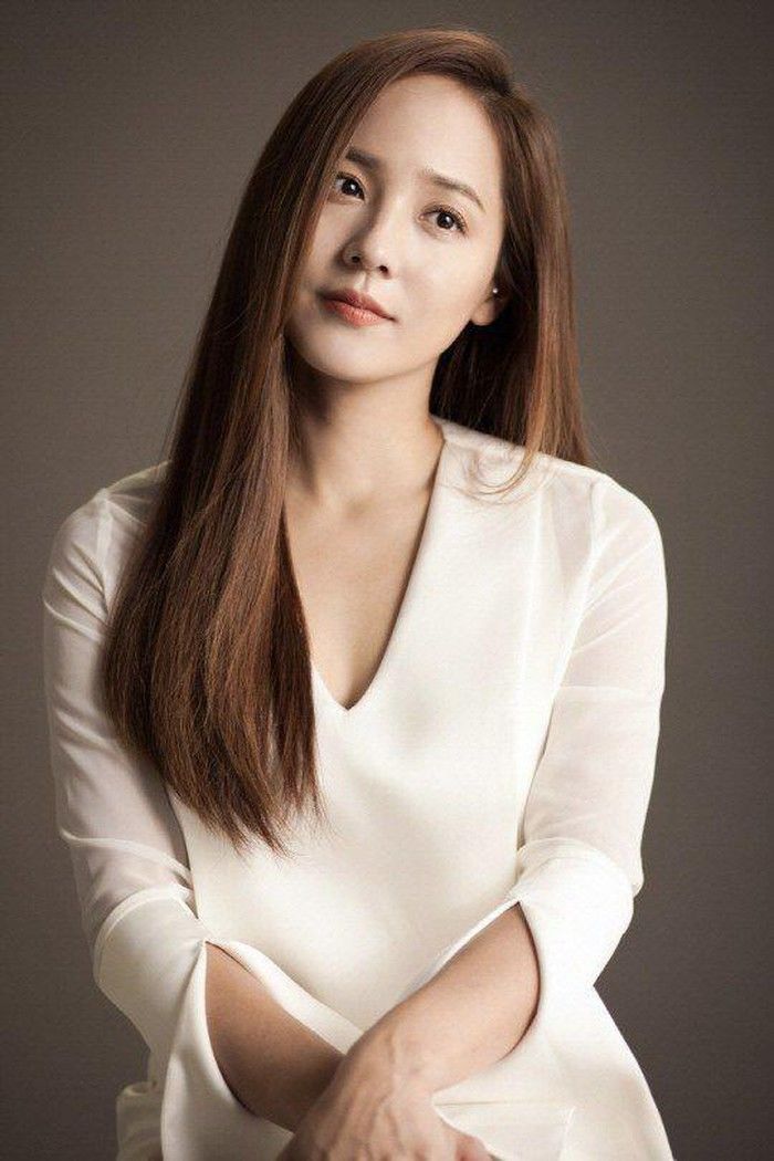 Dàn sao “Vua bánh mì” sau 10 năm: Yoon Shi Yoon loay hoay tìm chỗ đứng