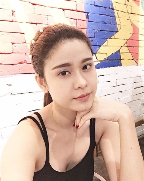 Đọ mặt mộc sao nữ sinh năm 1989