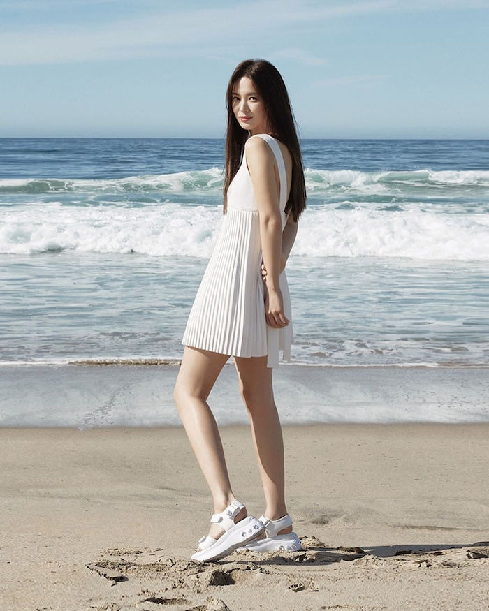 Song Hye Kyo khoe nhan sắc gây sốt giữ tin đồn nhà tân hôn bị phá bỏ
