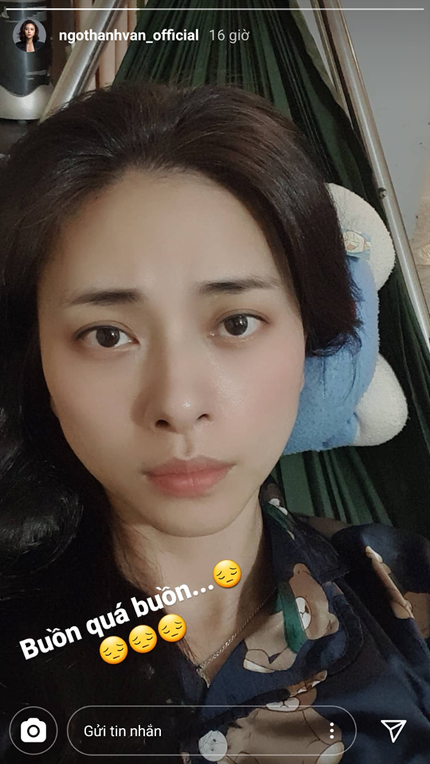 Mặt mộc của sao Việt khi ở nhà: Khả Ngân, Chi Pu...