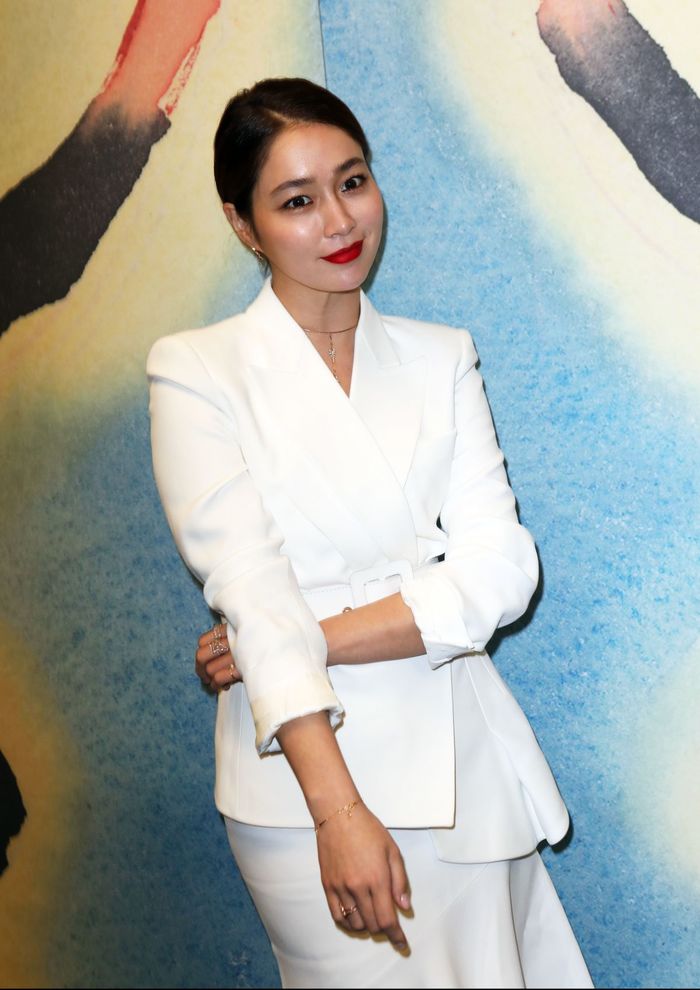 Gia thế khủng của loạt sao Hàn: Jin, Kim Tae Hee