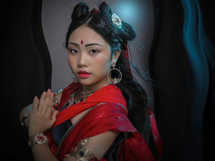Ảnh sao Việt 28/4: Lý Nhã Kỳ, Phương Mỹ Chi...