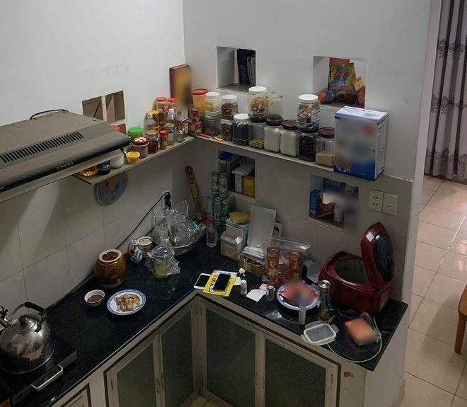 Gái xinh tân trang phòng trọ thành không gian sống như studio