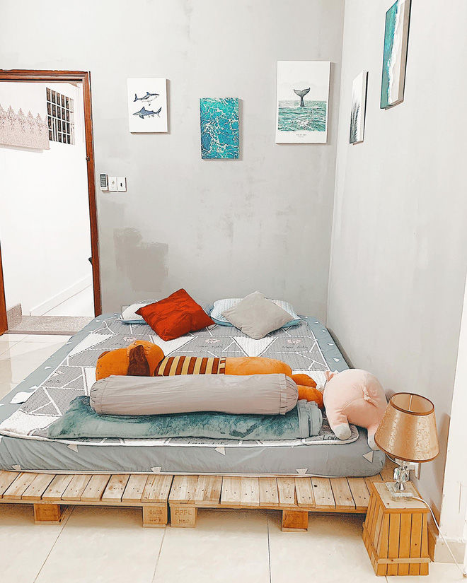 Gái xinh tân trang phòng trọ thành không gian sống như studio