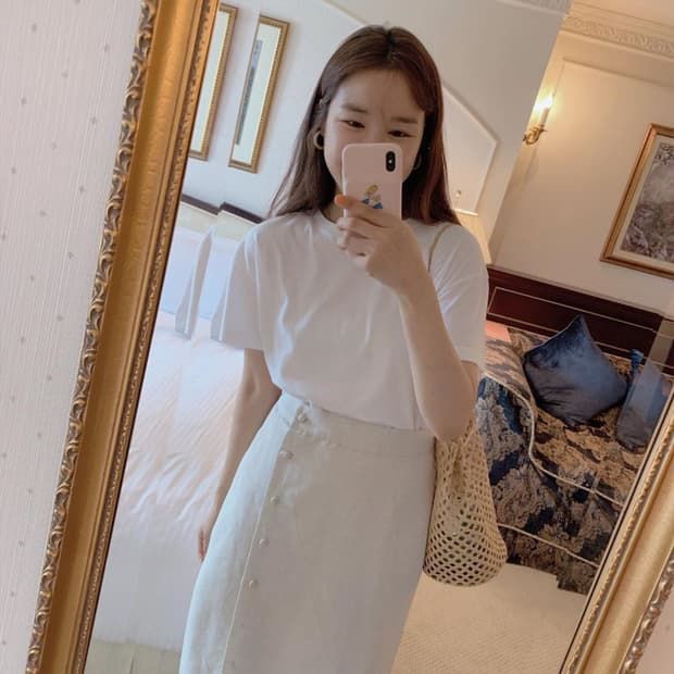 Muôn kiểu mix&match item gam màu trắng vừa thanh lịch lại dịu mắt