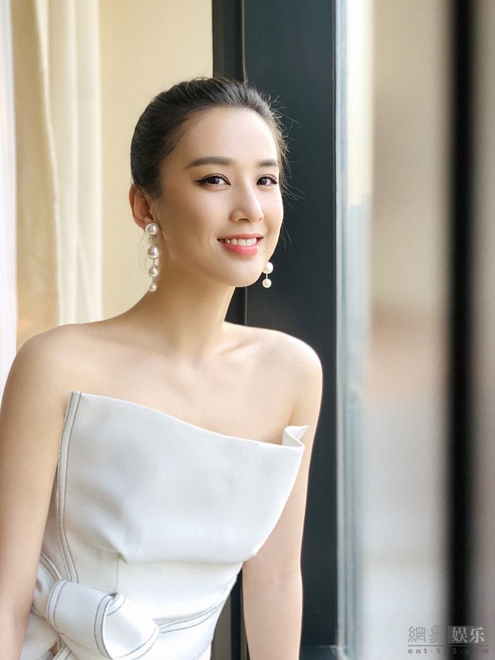Mỹ nhân từng trở mặt thành thù với Tinh Gia giờ đã là triệu phú đôla