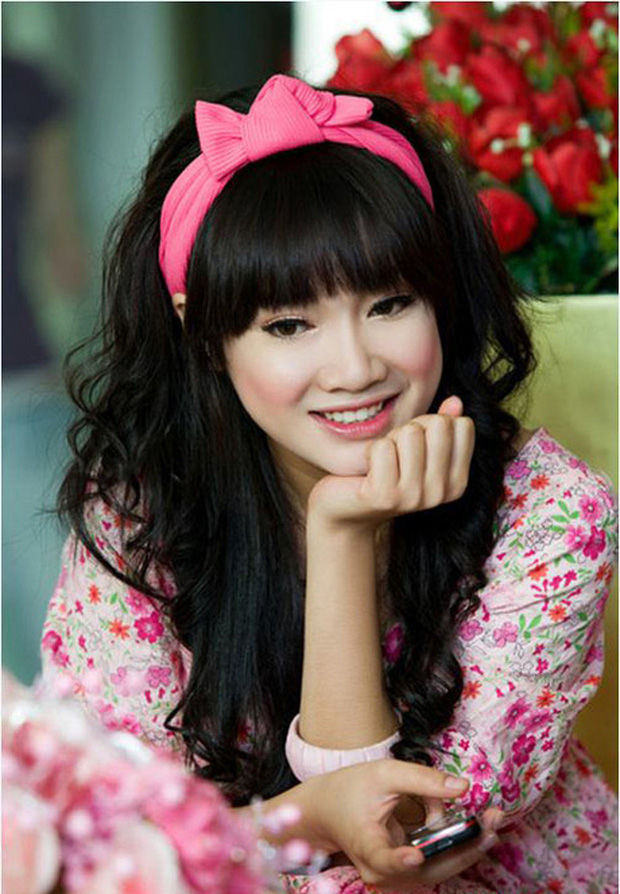 Nhã Phương đăng ảnh ngày ấy - bây giờ sau 10 năm