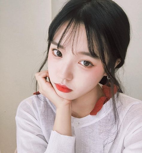 Nhân tướng học phụ nữ trán cao miệng nhỏ số giàu sang lắm tiền của