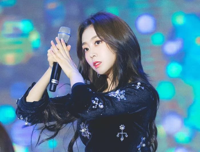 Sao nữ mắt 1 mí vẫn đẹp như nữ thần: Đỉnh cao là Kim Go Eun, Seulgi