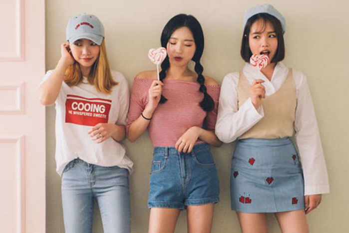 Trong đám bạn thân đứa tuyên bố không lấy chồng sẽ lên xe hoa sớm nhất
