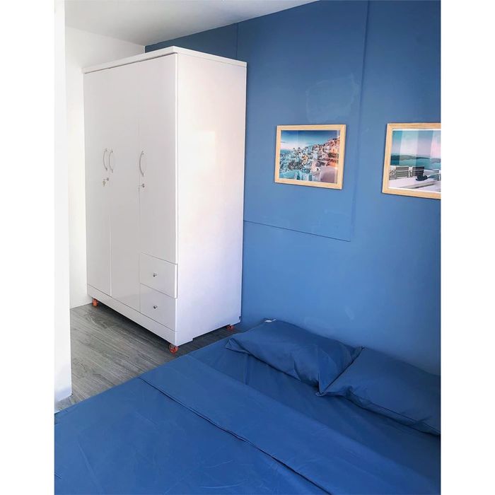 Hô biến ngôi nhà 17m² thành nhà 2 tầng mang phong cách Santorini