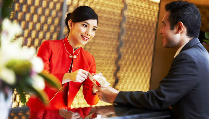 10 bí mật nhạy cảm của khách sạn: Miễn phí nhưng không miễn phí
