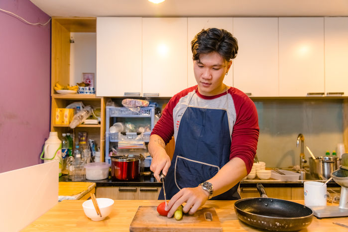 GS Randall Kesselring: Vợ càng giàu tỷ lệ ly hôn càng cao