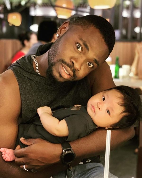 Hành trình làm chồng và cha đầy gian nan của chàng Nigeria lấy vợ Việt