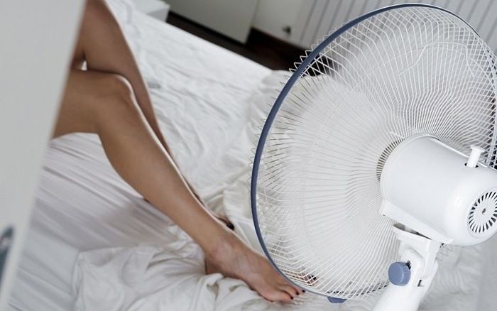 Ở trong máy lạnh lâu, nhiệt độ thấp dễ bị liệt dây thần kinh số 7