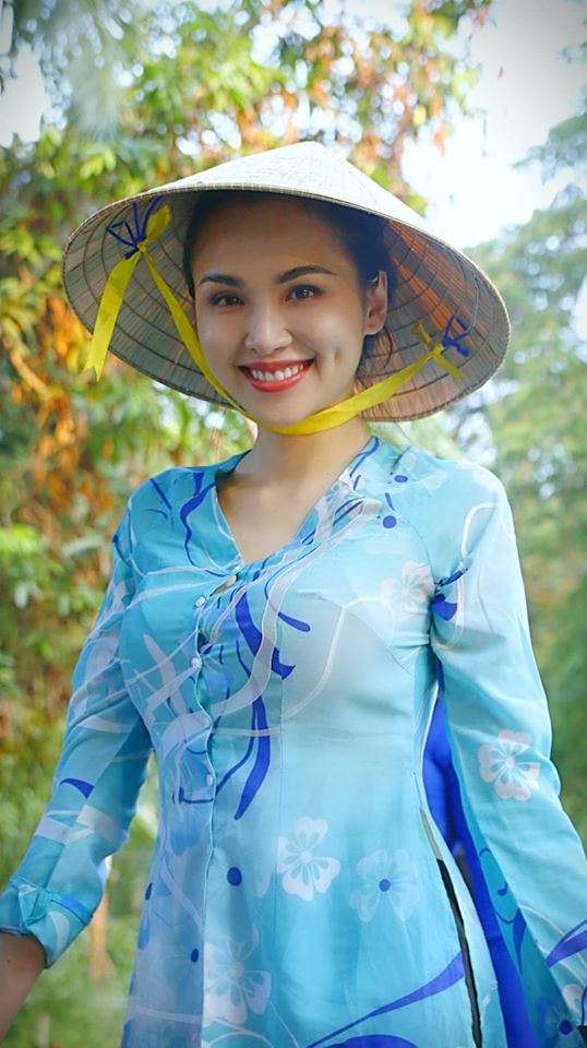 Hoa hậu dính thị phi dao kéo: Phạm Hương được nhắc đến nhiều nhất