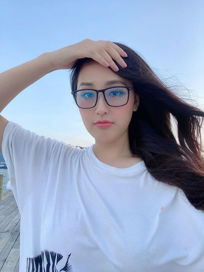 Sao Việt 13/5: Vợ chồng Đông Nhi khoe ảnh ngọt ngào