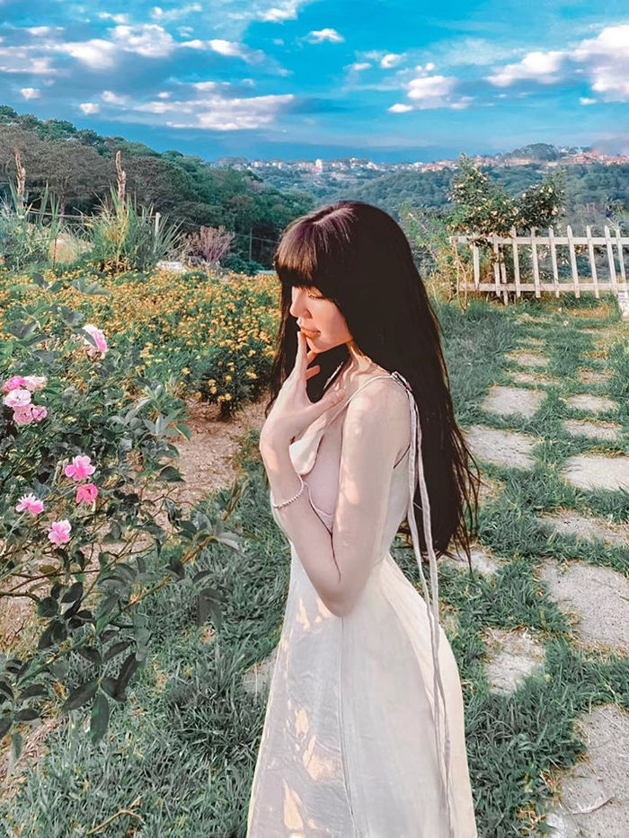 Tuấn Hưng mừng sinh nhật vợ, Trà My Idol khoe dáng cực phẩm sau sinh