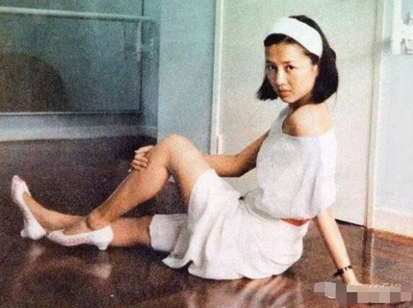 Bà Tư của Hà Hồng Sân: Từ lọ lem thành cánh tay phải đắc lực nhất