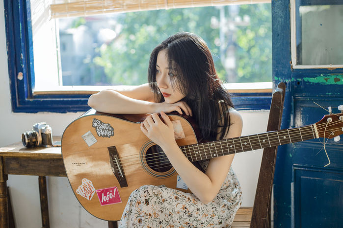 Bệnh nan y của việc yêu thật lòng: Luôn luôn cảm thấy bất an