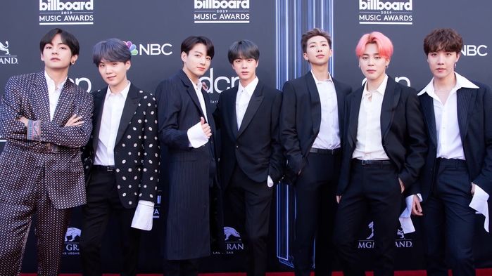 Knet chọn idol đóng góp nhiều nhất cho Kpop
