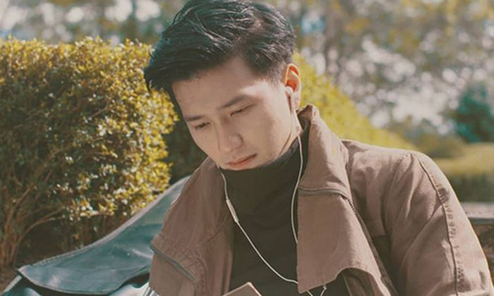 Cái cúi đầu xin lỗi của Quang Lê và vấn nạn đi trễ nhức nhối showbiz