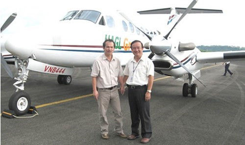 Người sở hữu máy bay riêng đầu tiên ở VN là ai?