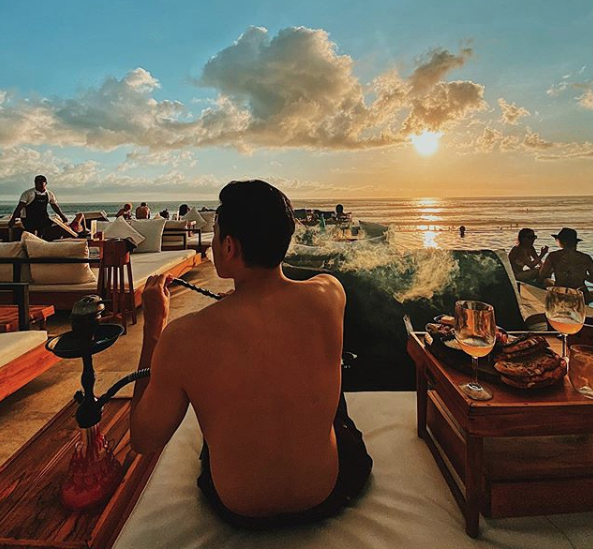Cơ trưởng Quang Đạt tiết lộ mức lương khủng của nghề phi công