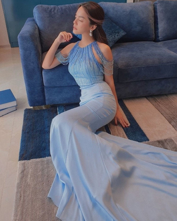 Phong cách sao Việt: Lan Ngọc hóa cô dâu, Hari Won để lộ quần bảo hộ
