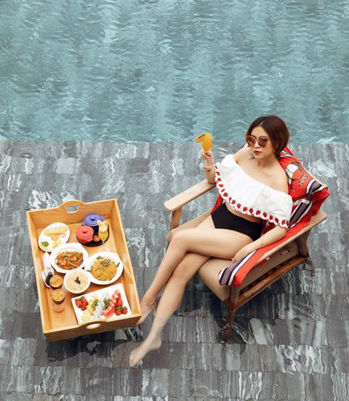 Hà Hồ - Kim Lý tái xuất giữa tin mang thai, Nhã Phương khoe eo thon