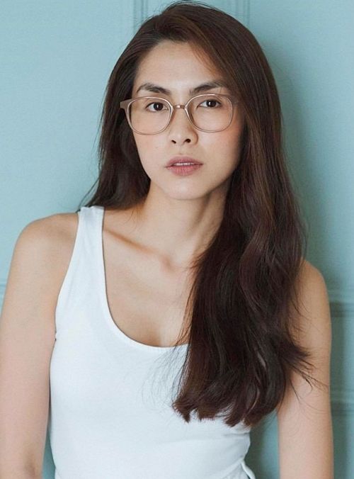 Gầy như Ngọc Trinh, Bích Phương, chăm lên đồ cũng bớt xinh đi vài phần
