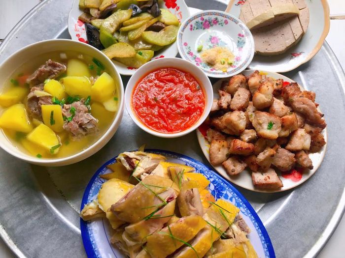Ở nhà mùa dịch vẫn không giảm chi tiêu, mỗi tháng ngót nghét 20 triệu
