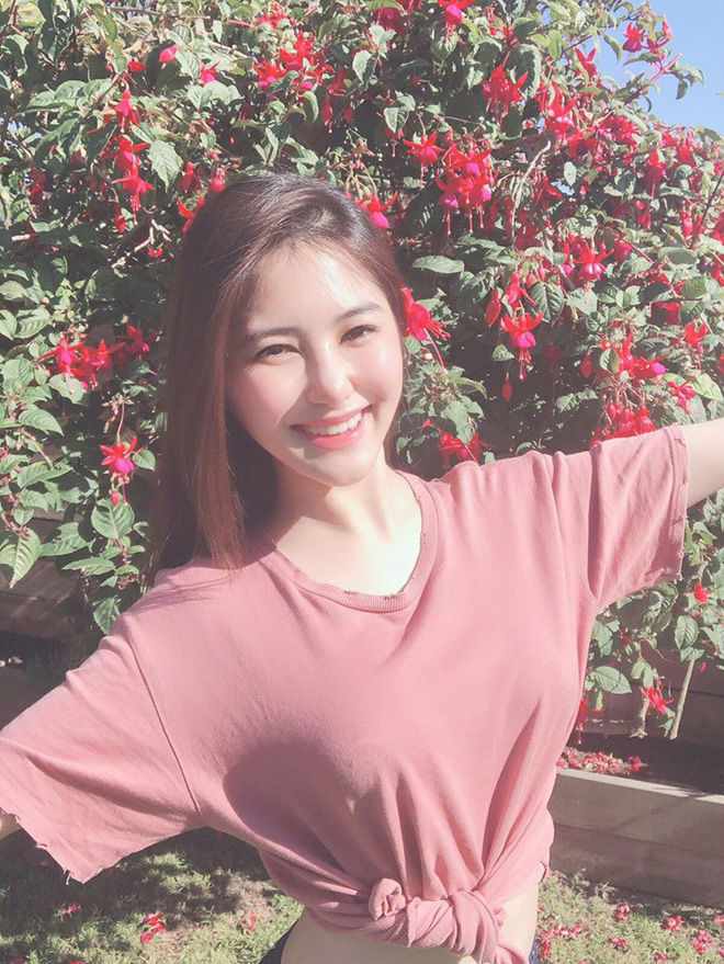 Giải nghệ khi ở đỉnh cao: Hòa Minzy, Phạm Hương vướng tin sinh con