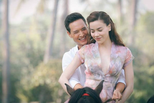 Hành trình yêu đến nghi vấn mang thai đôi của Hà Hồ - Kim Lý