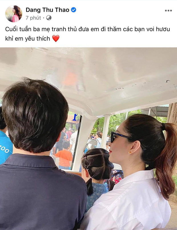 Trấn Thành - Hari Won khoe mặt phu thê, Thu Thảo lộ diện sau sinh