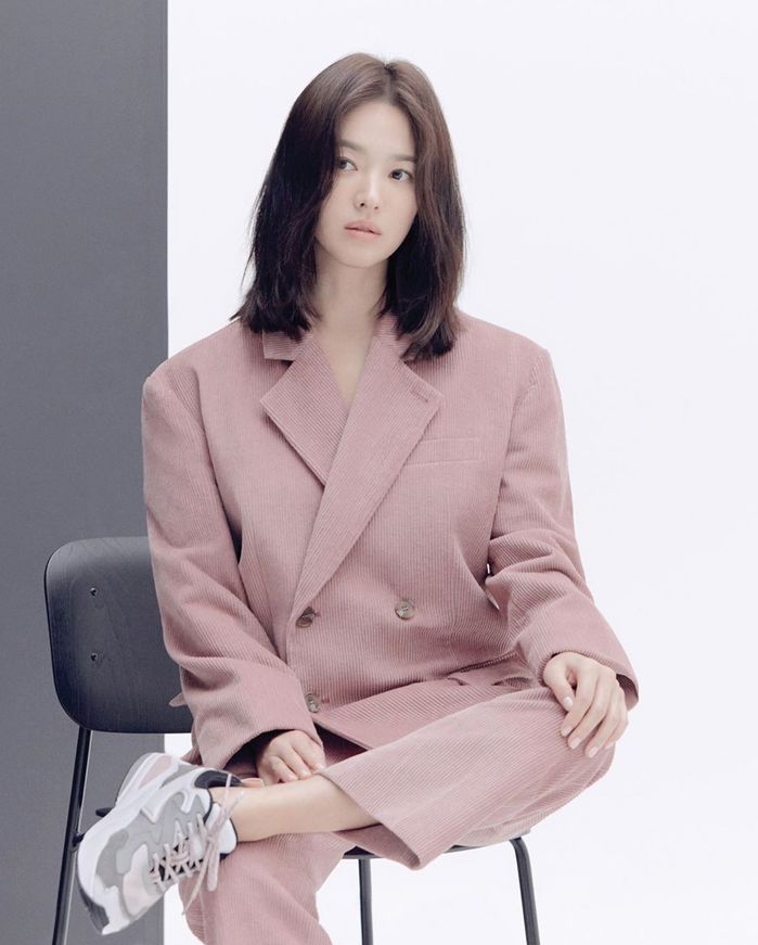 Hót hòn họt style diện suit nam tính: Victoria Bekham sang trọng